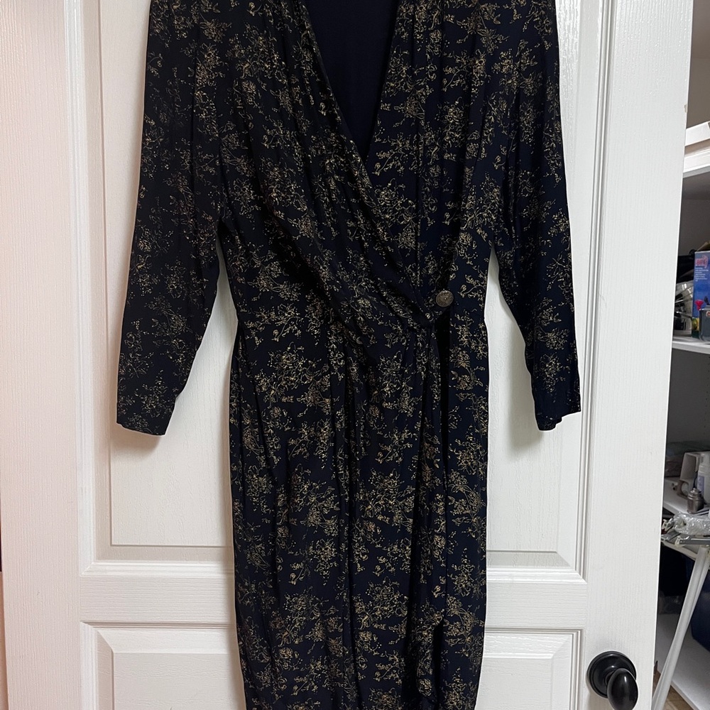 Carole Little Navy and Gold Patterned Dress